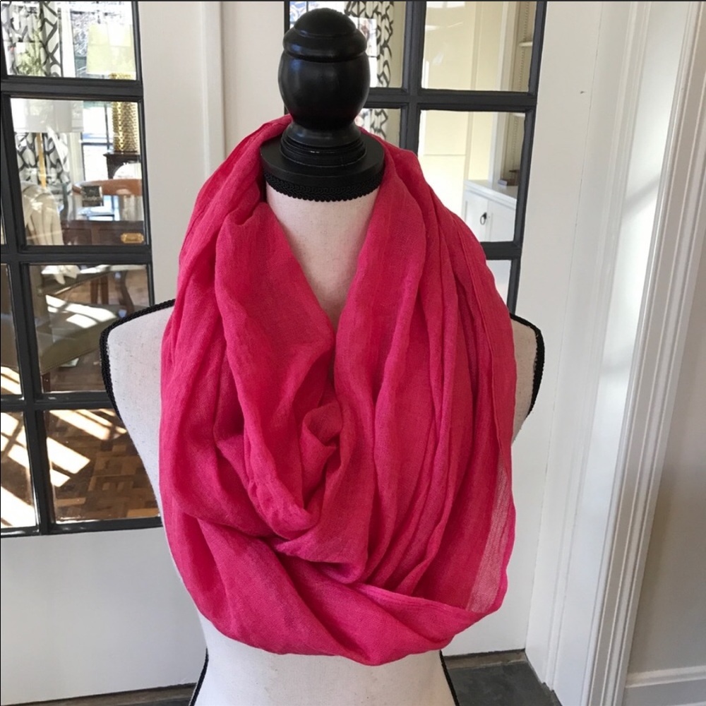 NWT Gabriella Hot Pink Infinity Scarf